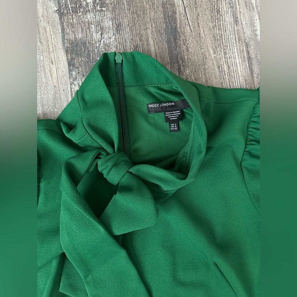 NWT Maggy London Women’s Short Sleeve Neck Tie Green Midi Dress Size 2 - Picture 3 of 9